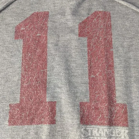 Netflix Official Stranger Things Eleven 11 Millie Bobby Brown Sz: XL Hoodie Y2K - Picture 5 of 11